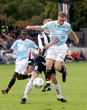 Niklas Skoog kommer helt ren, Peter Ijeh bakom