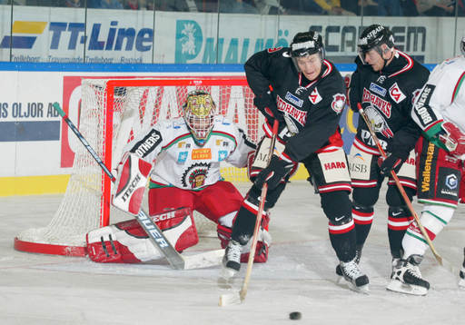 Mikael Wahlberg, Malmö framför Frölundas målvakt