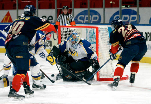 Stefan Liv, målvakt,  storspelade när HV71 besegrade DIF