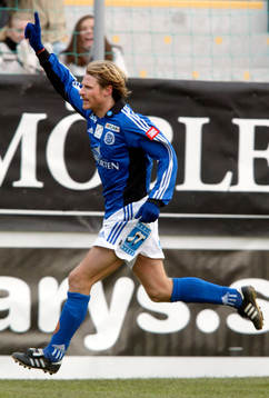  Tommy Bergersen jublar, jubel, efter att han gjort mål.