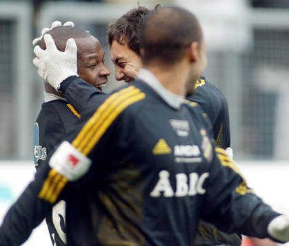  Samuel Ayorinde och Stefan Ishizaki, AIK, jubel AIK.