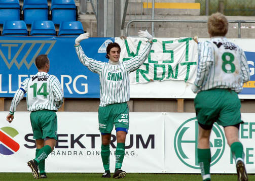   1-0 George Mourad jublar. 