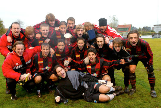 Brommapojkarnas segrande lag P16-final