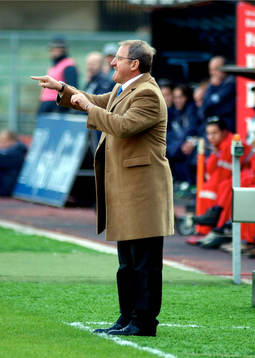  Gigi Del Neri, tränare, Chievo.