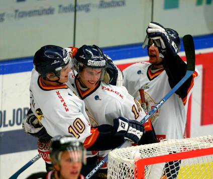 Djurgårds-jubel: Joakim Eriksson, Daniel Rudslätt och