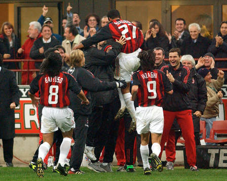 Jubel, Milan.