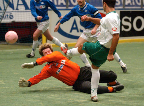 Jakup Mikkelsen, målvakt, Molde och Kennedy Bakircioglu,