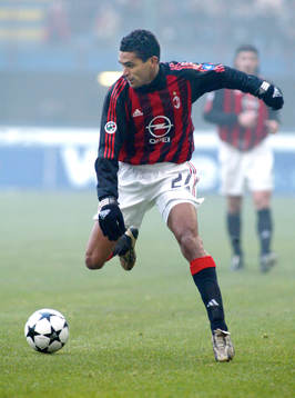  Serginho, Milan.