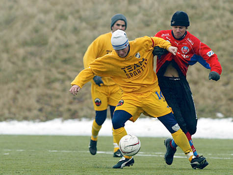 Johan Åkesson, Malmö, kämpar mot Lars Bakkerud,