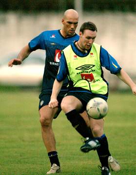 Malmöspelarna Niklas Skoog och Daniel Majstorovic i en