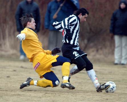 Gabriel Ucar, Landskrona attackeras bakifrån av Malmös XX