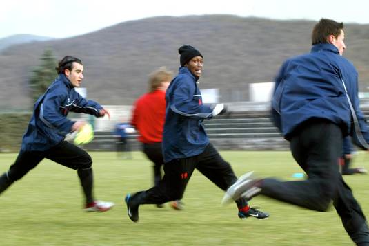 Atiba Hutchinson, skadade sig på utsidan av höger fot och
