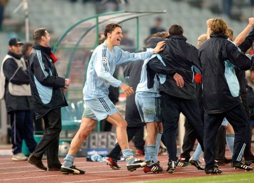  Zlatan Ibrahimovic, Ajax, jublar på bänken.
