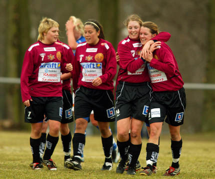 Jubel, Anna Bodén, Madelaine Edlund, Thea Lundgren och Sandra Berggren