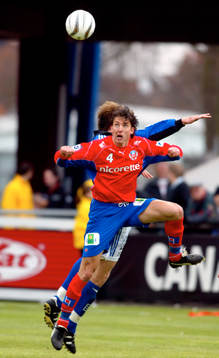 Mikael Gustafsson i nickduell