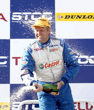 Jan Flash Nilsson vann ett  av de båda race i  STCC  vid