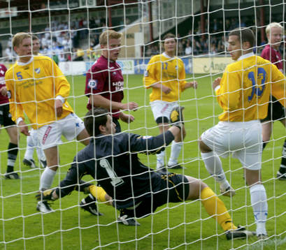 0-1, Niclas Fredriksson längst t.h