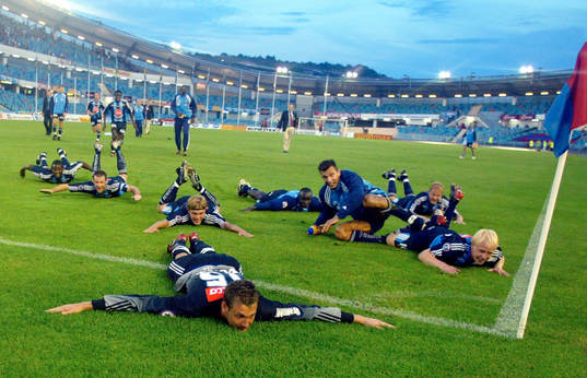 Djurgårdsspelarna gör "klinsmann"