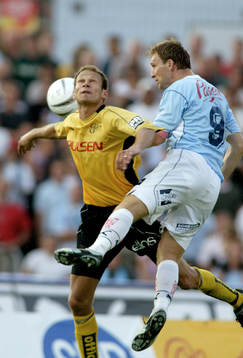  Niklas Skoog, Malmö i nickduell med Joakim Alexandersson, Elfsborg