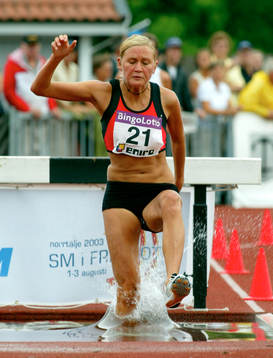  Ida Nilsson vann 3000 m hinder.