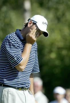 Nick Dougherty, England missade en birdieputt på 17:e och