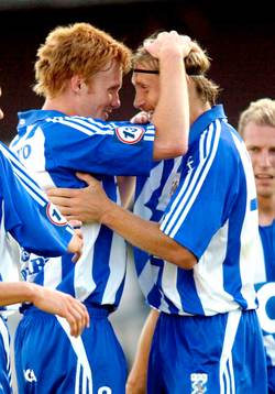  Patric Andersson (Patric Långås Andersson) och Magnus Johansson, Göteborg. Jubel, glädje.