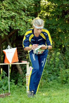 Karolina Arewang Höjsgaard, Sverige