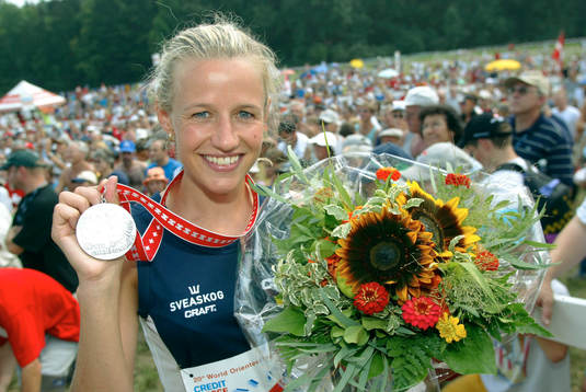 Karolina Arewang Höjsgaard, Sverige