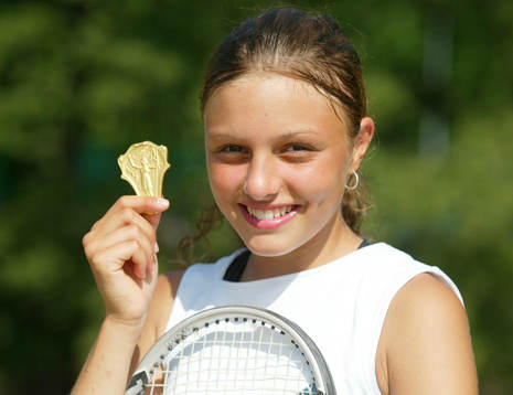 Tennis. JSM . Mona Mansour från Karlstads TK är ett av