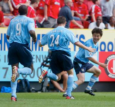  Sun Jihai, Manchester, jubel. 