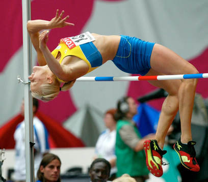 Carolina Klüft klarar 1.94