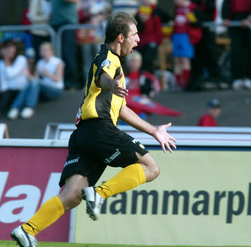  Kennedy Bakricioglü, Hammarby jublar