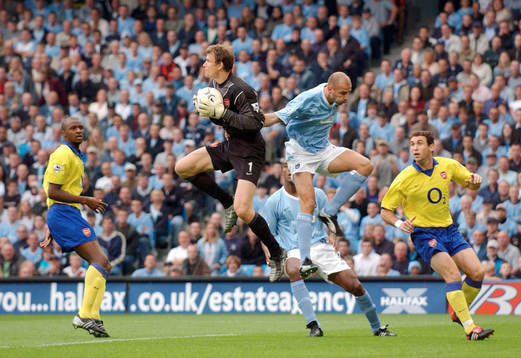  Jens Lehmann,Arsenal och Antoine Sibierski, Manchester City.
