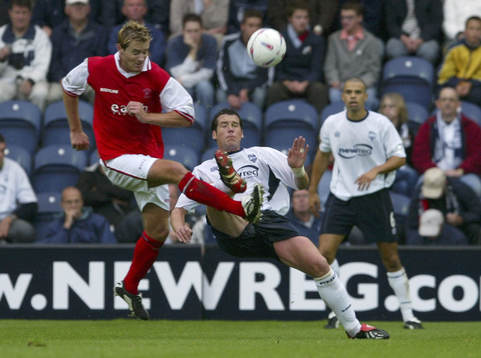  Brian O'Neil, Preston och Shaun Barker, Rotherham