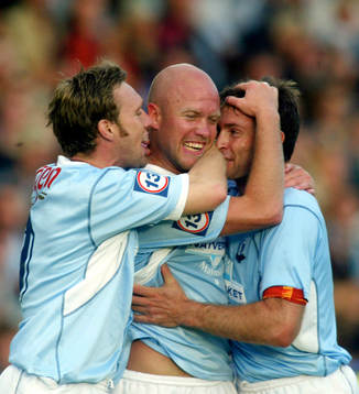 Grattis, Olof säger Niklas Skoog (22 mål) och Hans