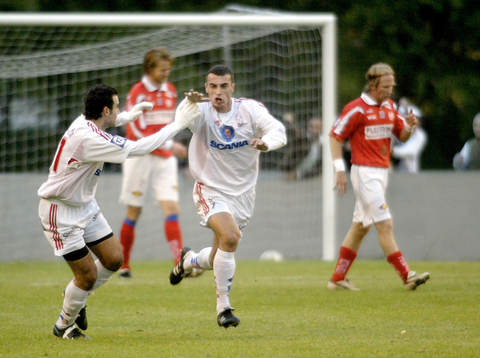 Ivan Isakovic, Assyriska,  jubel