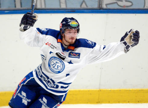 Niklas Persson, Leksand kvitterade tiill 3-3 och avgjorde