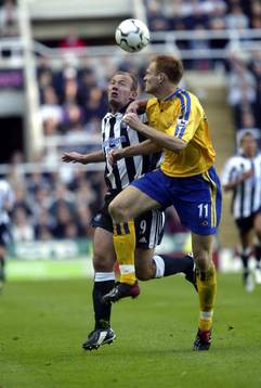  Alan Shearer, Newcastle och  Michael Svensson, Southampton 