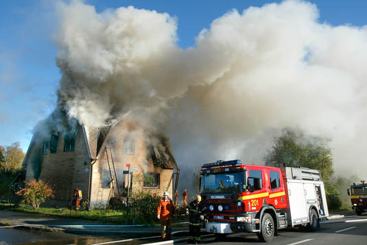 Brand i villa. En villa i centrala Bjärnum