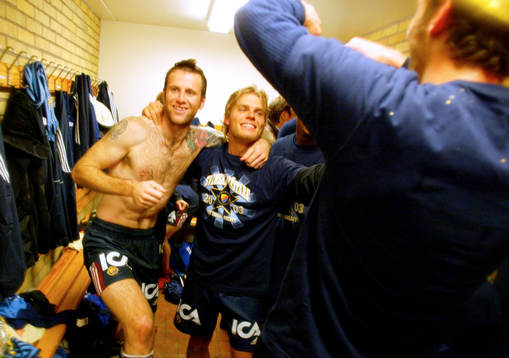  Djurgården svenska mästare för 2:a året i rad!! Niklas Rasck och Johan Arneng, jubel i omklädningsrummet.
