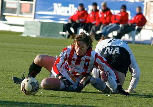 Tufft motstånd för MFF. Andreas Yngvesson har sprungit