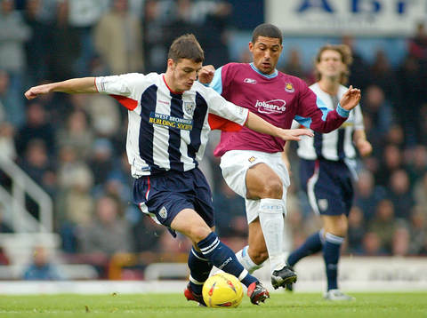  Hayden Mullins, West Ham United och Jason Koumas,  West Bromwich Albion