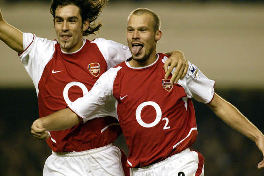  Robert Pires och Fredrik Ljungberg, Arsenal, jubel. 
