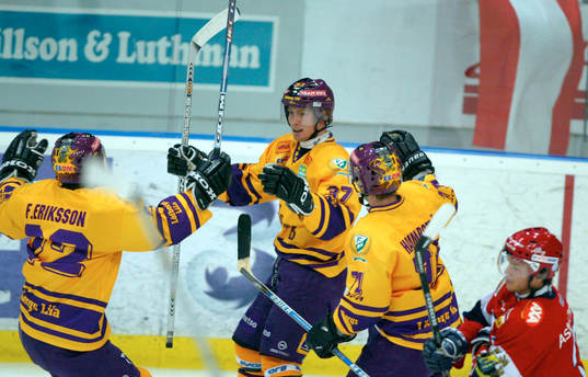 Pär Bäcker, Färjestad gratuleras