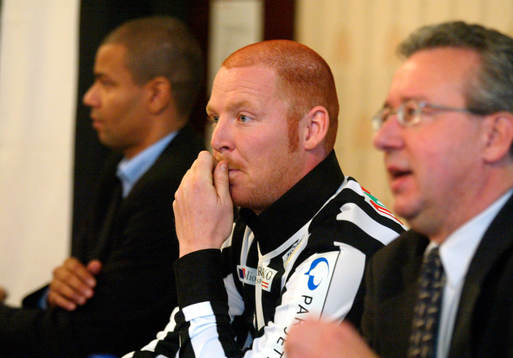 Jörgen Pettersson flankeras av Issa Manglind, Vice