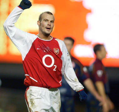  Fredrik Ljungberg, Arsenal jubel. 