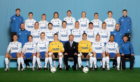 Bakre raden från vänster: Dale Reese (