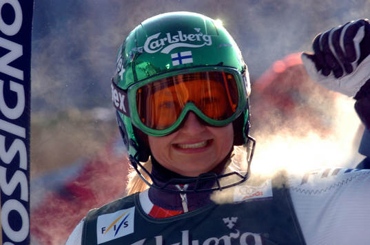 TANJA POUTIAINEN, FINLAND glad segrare