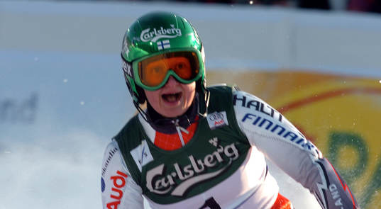 TANJA POUTIAINEN, FINLAND jublar