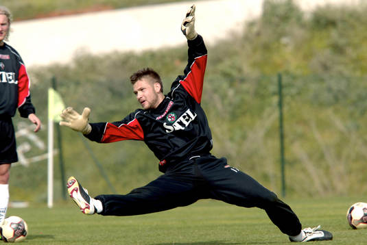 John Alvbåge, målvak